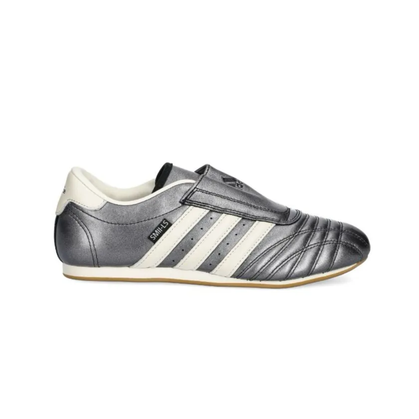 adidas Taekwondo Core Black Silver Metallic Gum — أسود وفضي