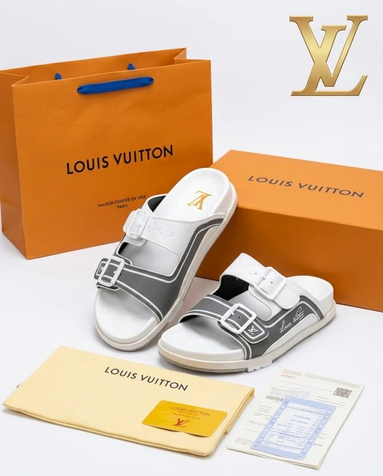 صندل لويس فيتون بإبزيمين — أبيض ورمادي